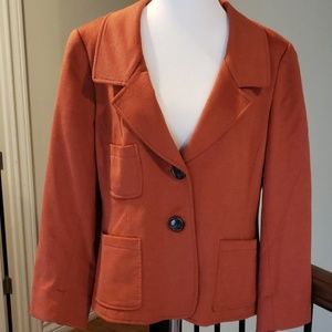 Lafayette 148 65% wool short blazer